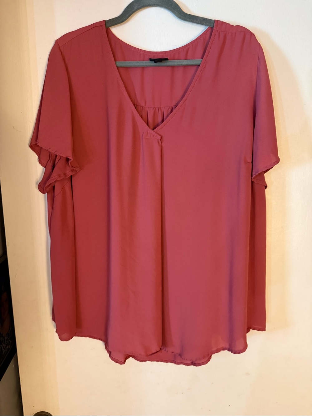 Torrid Flowy V-Neck Women's Top- size 3